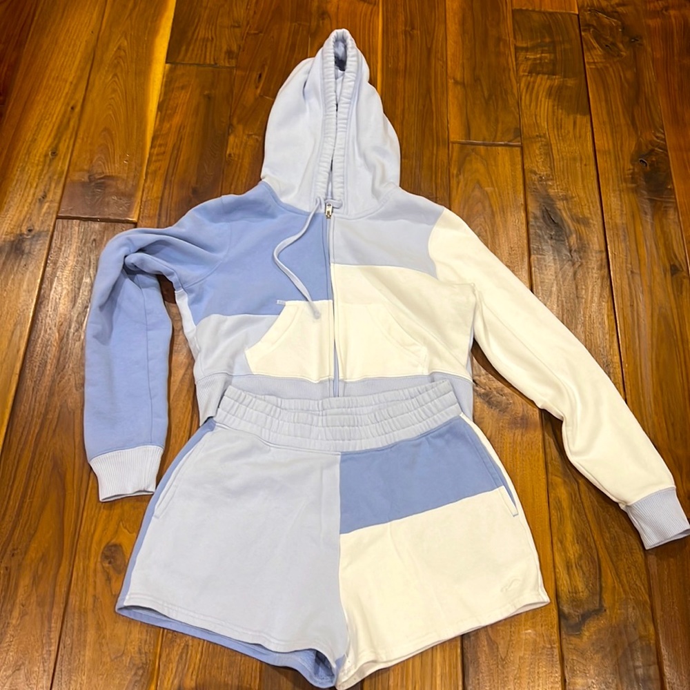 2 piece Hollister set . Crop color block sweatshirt with hood w/ matching shorts